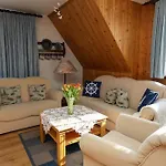 דירה Haus-ilse-marie-wohnung-steuerbord *