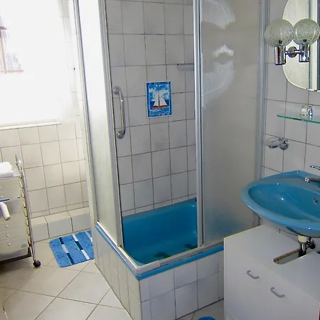 Haus-ilse-marie-wohnung-steuerbord * Busum